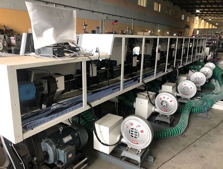 點(diǎn)擊查看詳細(xì)信息<br>標(biāo)題：柔版印刷機(jī) 閱讀次數(shù)：2213